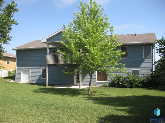 525 Valley View Ave Avenue, Baltic, SD 57003
