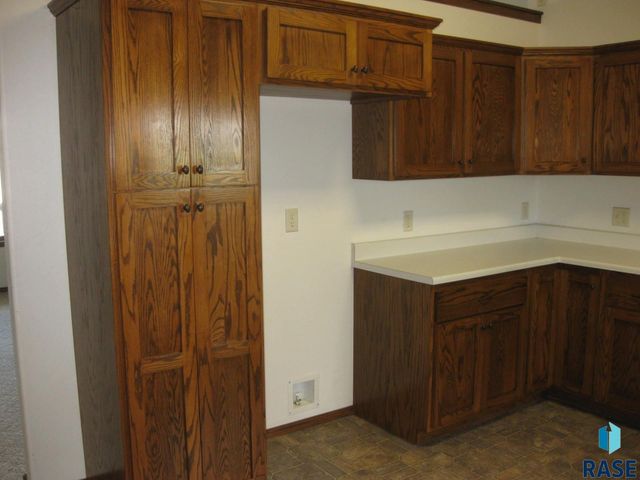 525 Valley View Ave Avenue, Baltic, SD 57003