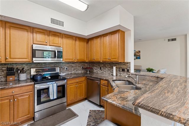 1190 Egrets Walk CIR 103, Naples, FL 34108