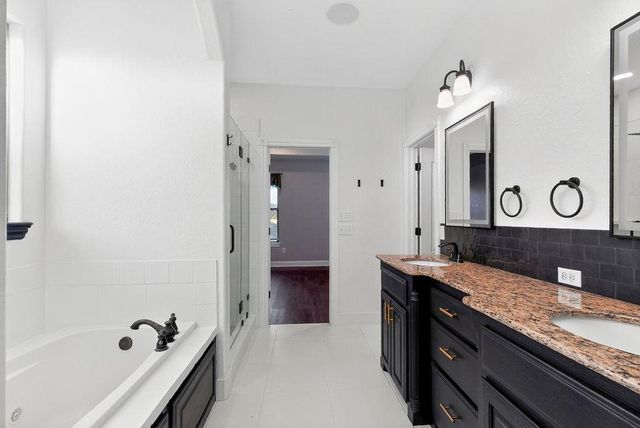 1209 Pebble Trail, Elgin, OK 73538