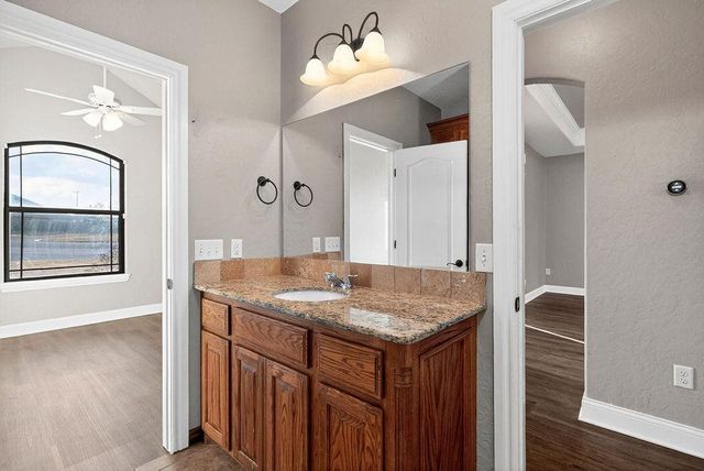 1209 Pebble Trail, Elgin, OK 73538