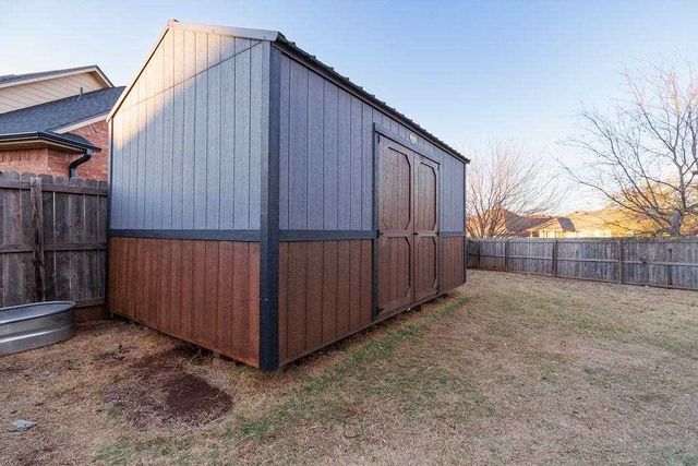 1209 Pebble Trail, Elgin, OK 73538