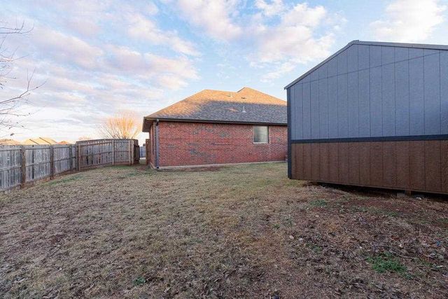 1209 Pebble Trail, Elgin, OK 73538
