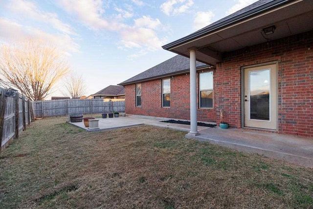 1209 Pebble Trail, Elgin, OK 73538