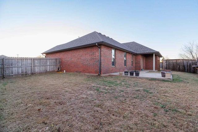 1209 Pebble Trail, Elgin, OK 73538