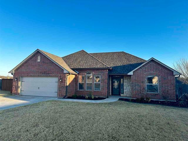 1209 Pebble Trail, Elgin, OK 73538
