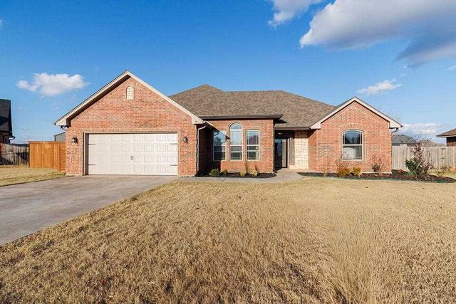 1209 Pebble Trail, Elgin, OK 73538