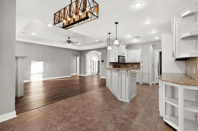 1209 Pebble Trail, Elgin, OK 73538