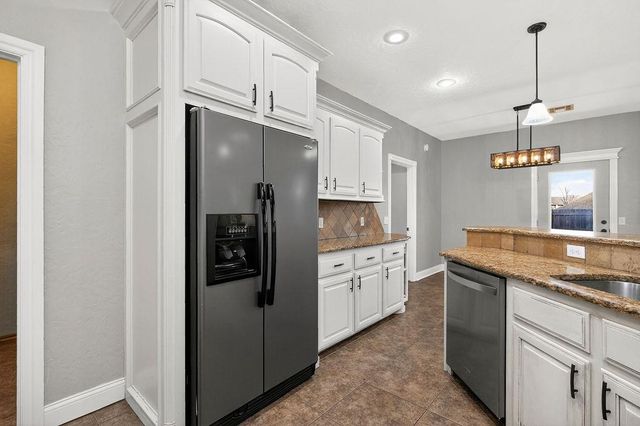 1209 Pebble Trail, Elgin, OK 73538