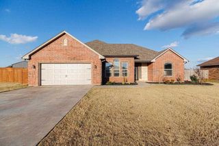 1209 Pebble Trail, Elgin, OK 73538