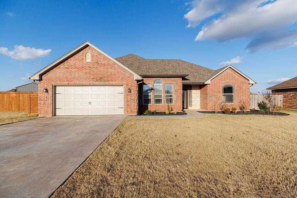 1209 Pebble Trail, Elgin, OK 73538