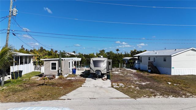 3900 ROYAL PALM DRIVE, St James City, FL 33956