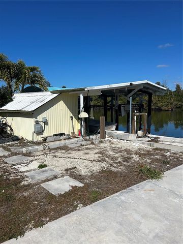 3900 ROYAL PALM DRIVE, St James City, FL 33956