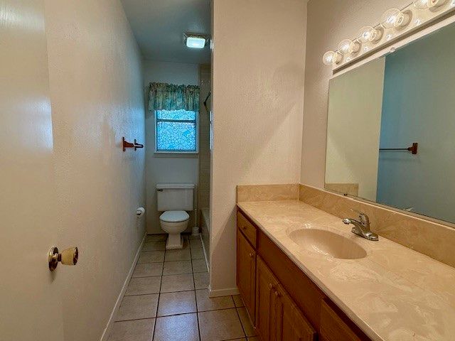 3820 Sagebrush Road, Benbrook, TX 76116