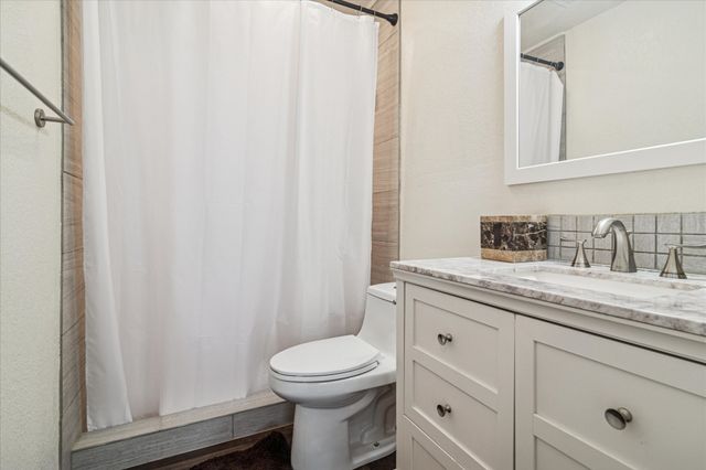 4517 Mira Vista Drive, Frisco, TX 75034