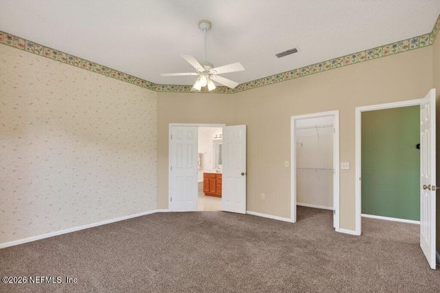 821 W CUMBERLAND Court, St. Johns, FL 32259