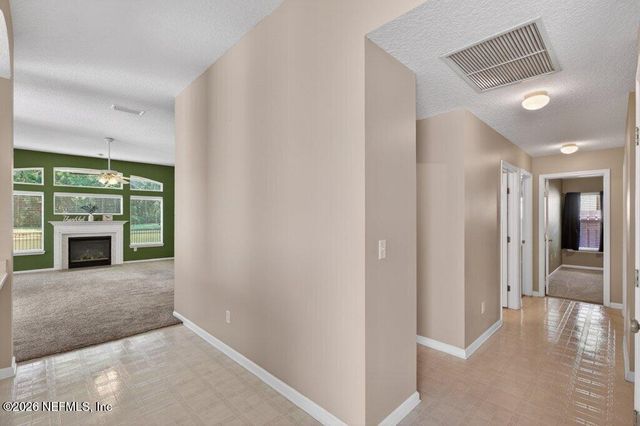 821 W CUMBERLAND Court, St. Johns, FL 32259