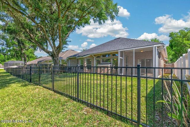 821 W CUMBERLAND Court, St. Johns, FL 32259