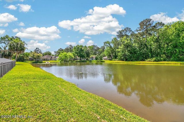 821 W CUMBERLAND Court, St. Johns, FL 32259