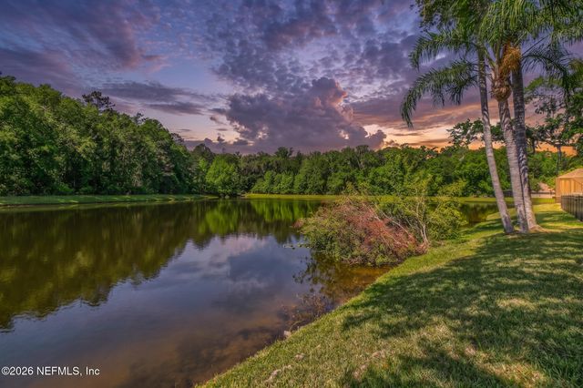 821 W CUMBERLAND Court, St. Johns, FL 32259