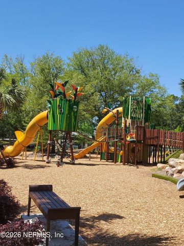 821 W CUMBERLAND Court, St. Johns, FL 32259