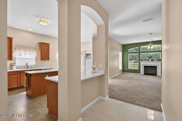 821 W CUMBERLAND Court, St. Johns, FL 32259