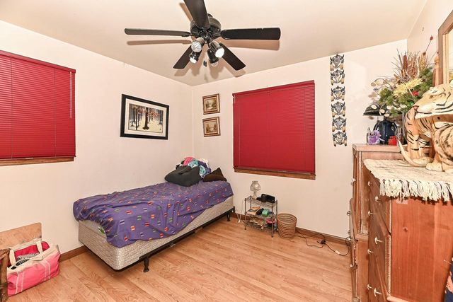 8604 20th AVENUE, Kenosha, WI 53143