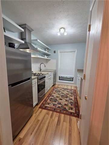 903 River Run Drive, Atlanta, GA 30350