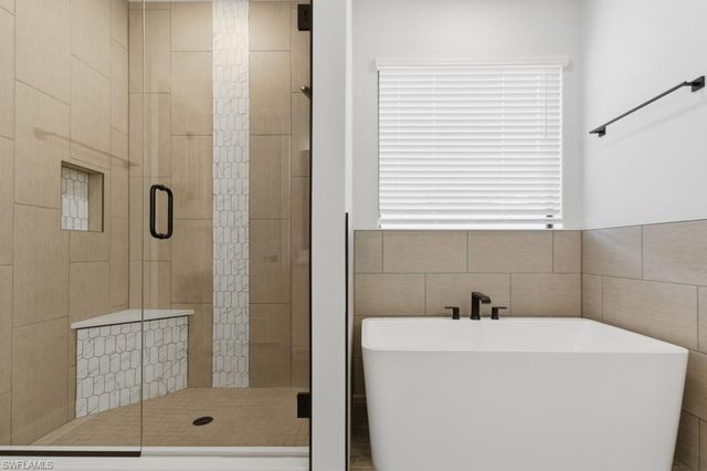 3602 SW 3rd ST, Cape Coral, FL 33991