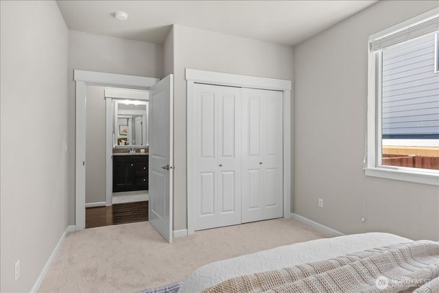 5028 70th Place SW, Mukilteo, WA 98275