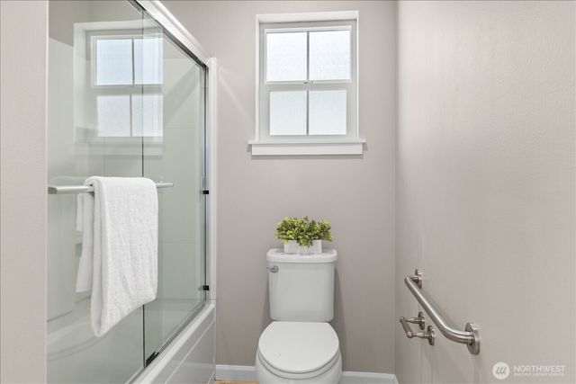 5028 70th Place SW, Mukilteo, WA 98275