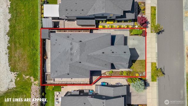 5028 70th Place SW, Mukilteo, WA 98275