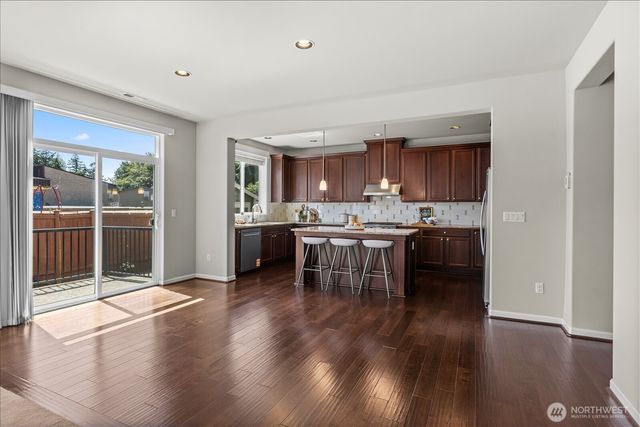 5028 70th Place SW, Mukilteo, WA 98275