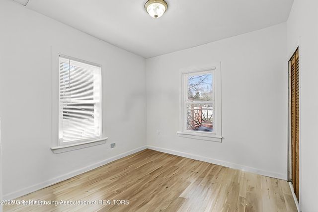719 Robert Street, Lansing, MI 48910