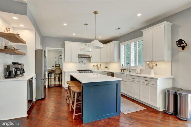 619 CHATWYCK LN, Yardley, PA 19067