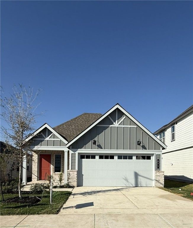 895 Kickapoo Lane, College Station, TX 77845