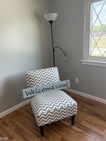 22024 Evergreen Street, Saint Clair Shores, MI 48082