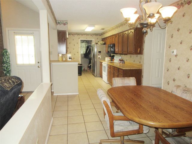 5201 Meadow Chase Lane, Flower Mound, TX 75028