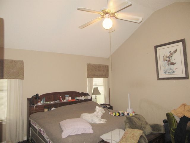 5201 Meadow Chase Lane, Flower Mound, TX 75028