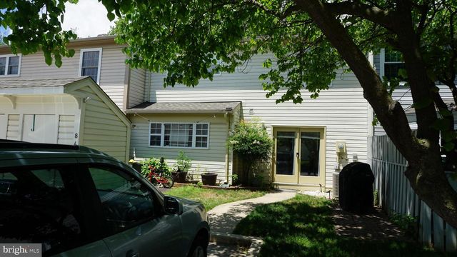 841 WATERFORD DR, Frederick, MD 21702