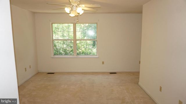 841 WATERFORD DR, Frederick, MD 21702