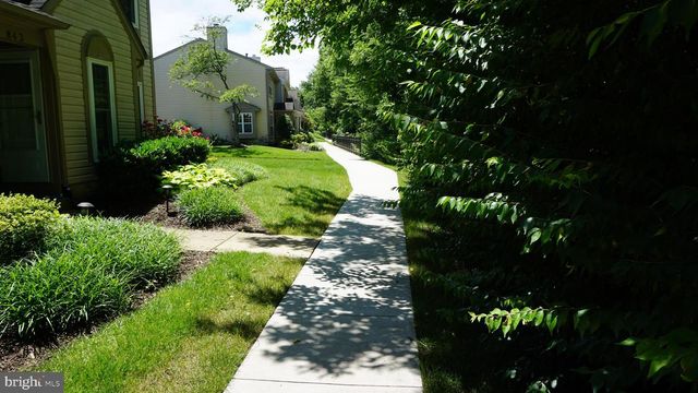 841 WATERFORD DR, Frederick, MD 21702