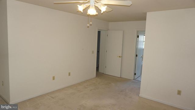 841 WATERFORD DR, Frederick, MD 21702