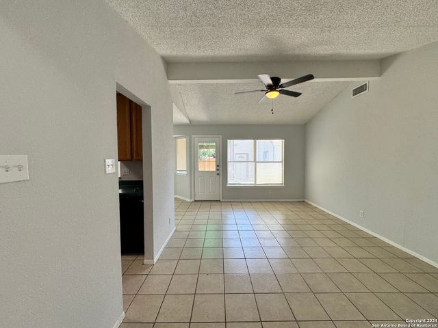6604 SPRING HURST ST, San Antonio, TX 78249