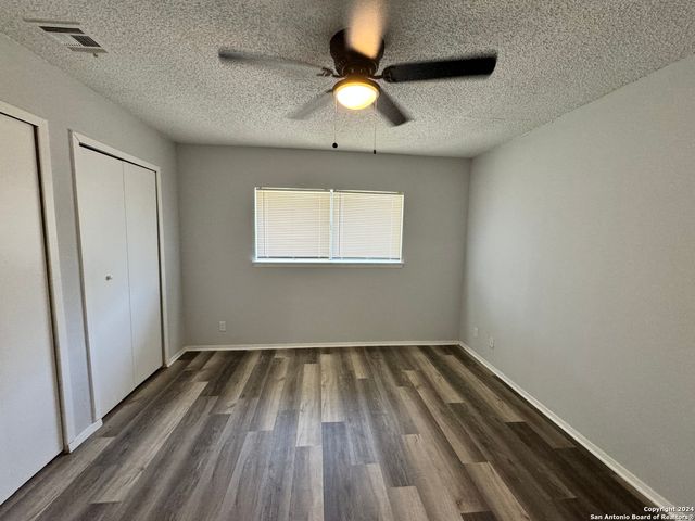 6604 SPRING HURST ST, San Antonio, TX 78249