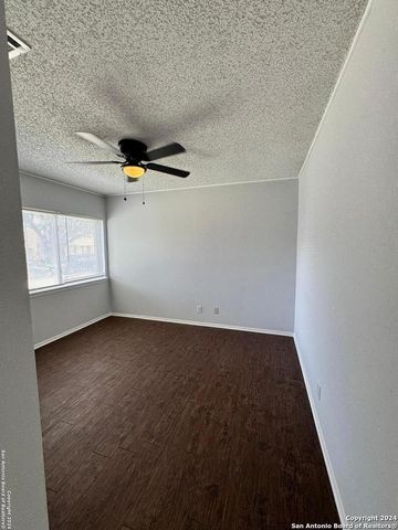 6604 SPRING HURST ST, San Antonio, TX 78249