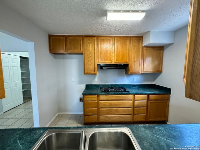 6604 SPRING HURST ST, San Antonio, TX 78249