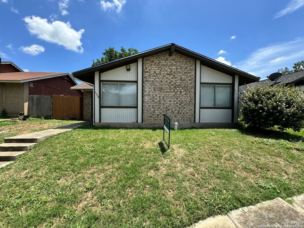 6604 SPRING HURST ST, San Antonio, TX 78249