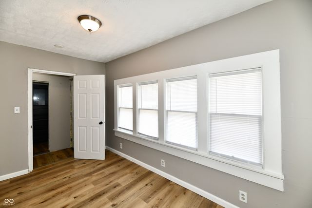 1538 S 17th Street, Terre Haute, IN 47802