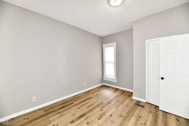 1538 S 17th Street, Terre Haute, IN 47802